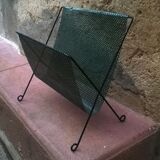Magazine holder
