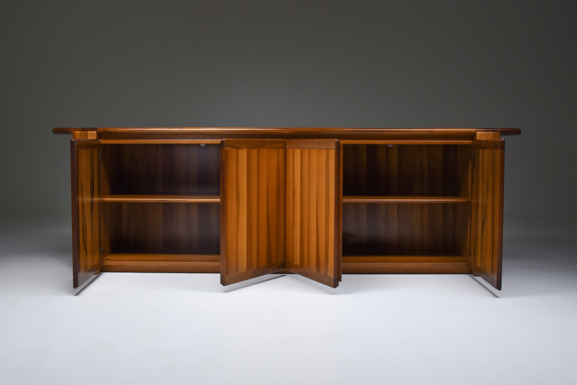 Enfilade 'sapporo' de Mario Marenco pour Mobilgirgi 1970