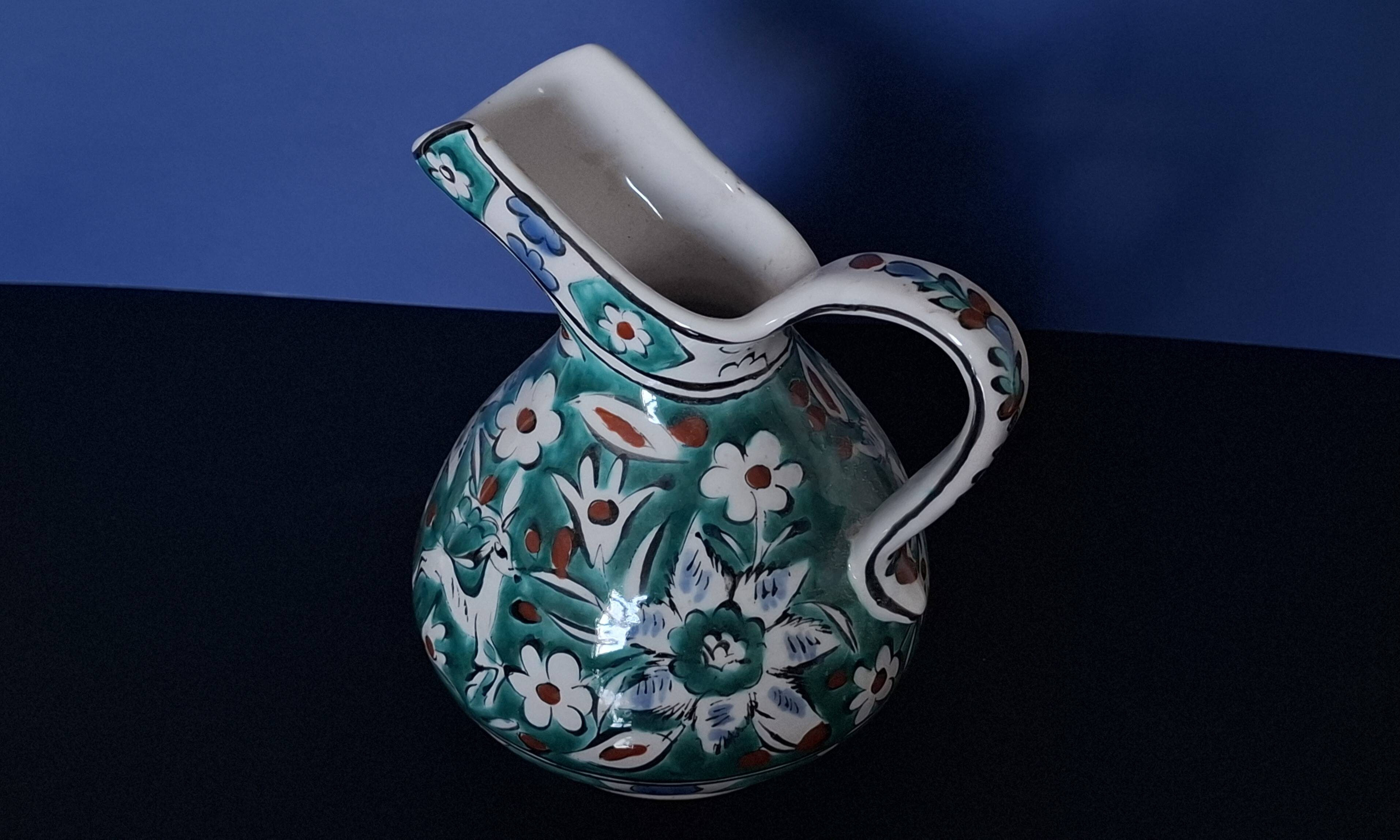 ceramic pitcher / jug