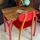 Ensemble bureau et chaise d’écolier