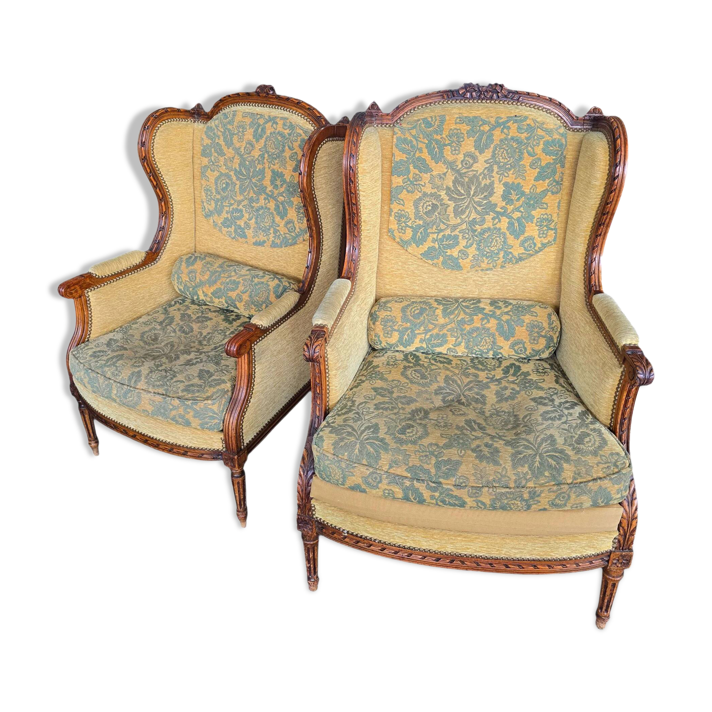Louis XVI bergère armchairs, late 19th - early 20th century