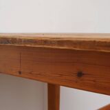 Light farmhouse table