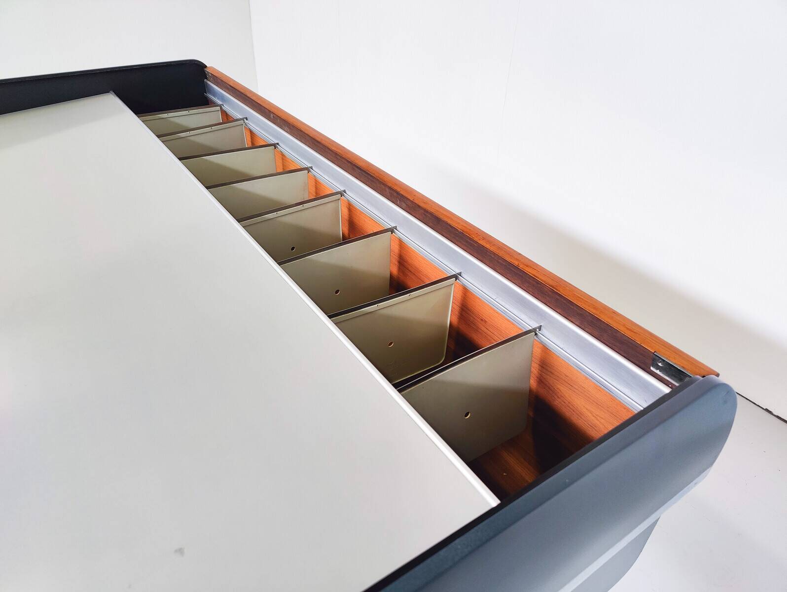 Mid-Century Modern Action Office Desk by George Nelson for Herman Miller, 1960s