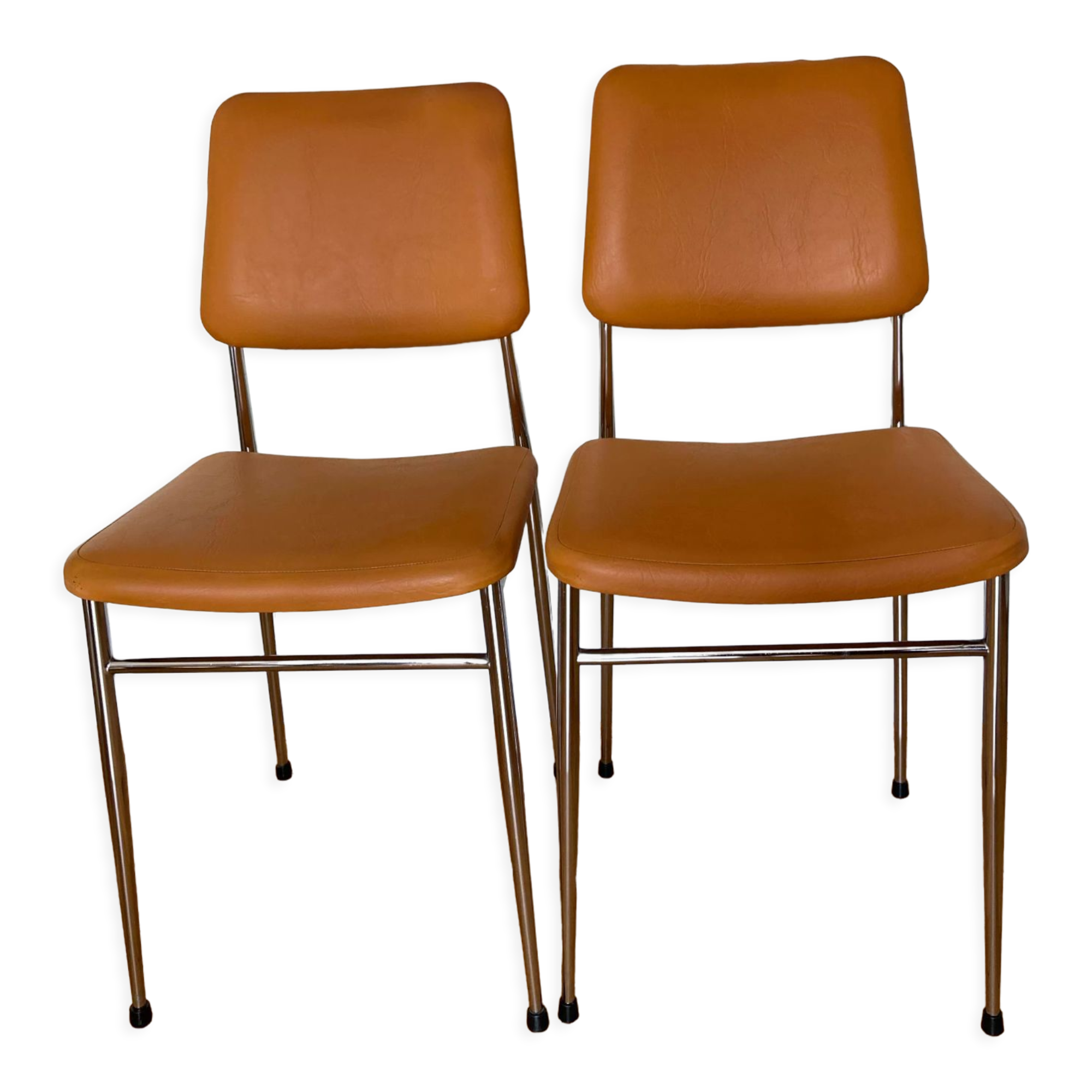 Paire de chaises chromé et skai orange