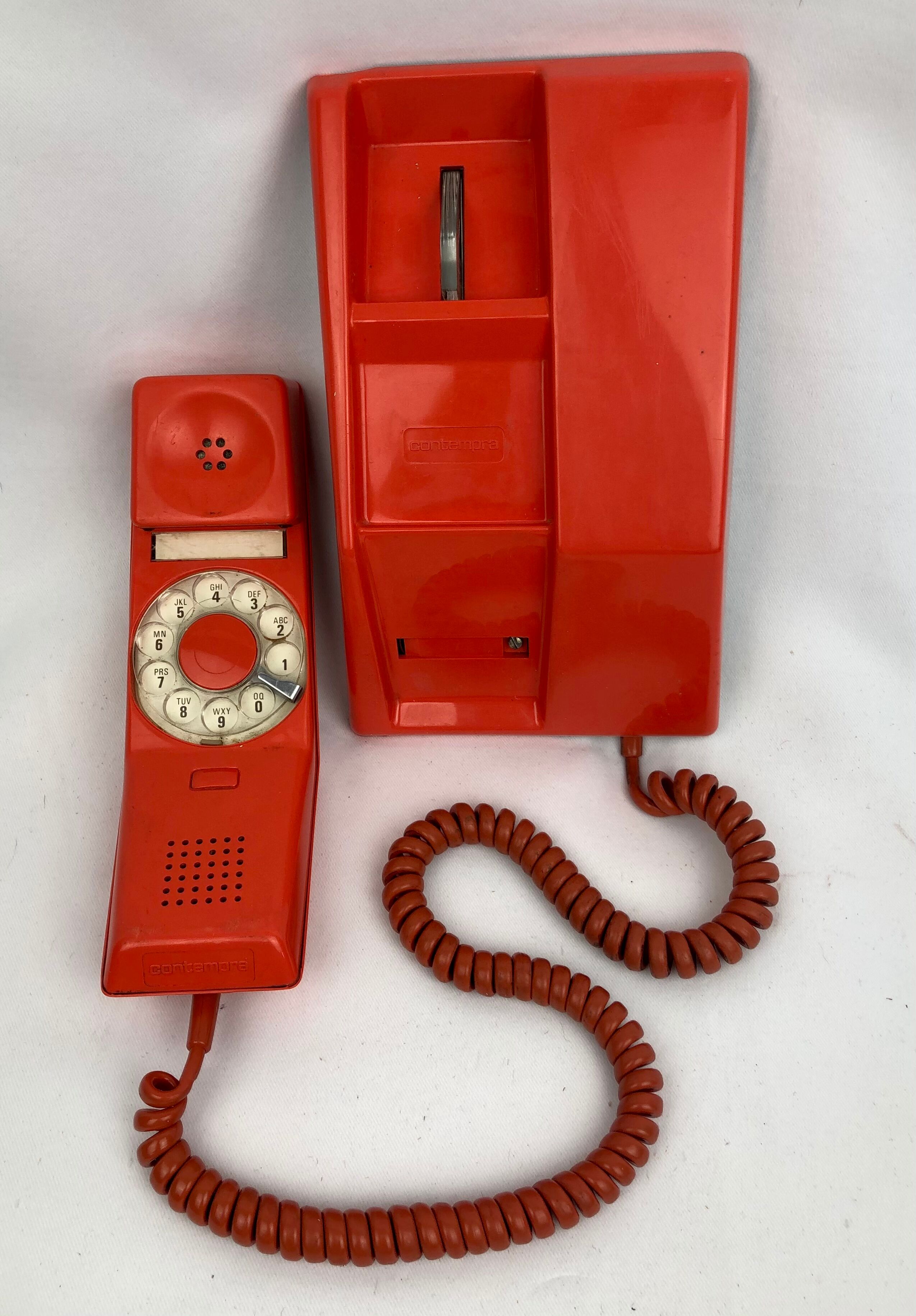 Orange 1970s phone