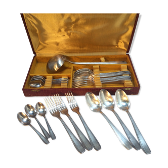 Housewife 19 pieces of silver metal with punch in its original case - Art Deco style