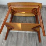 Console side table with compass legs