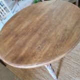 Oval oak extension table