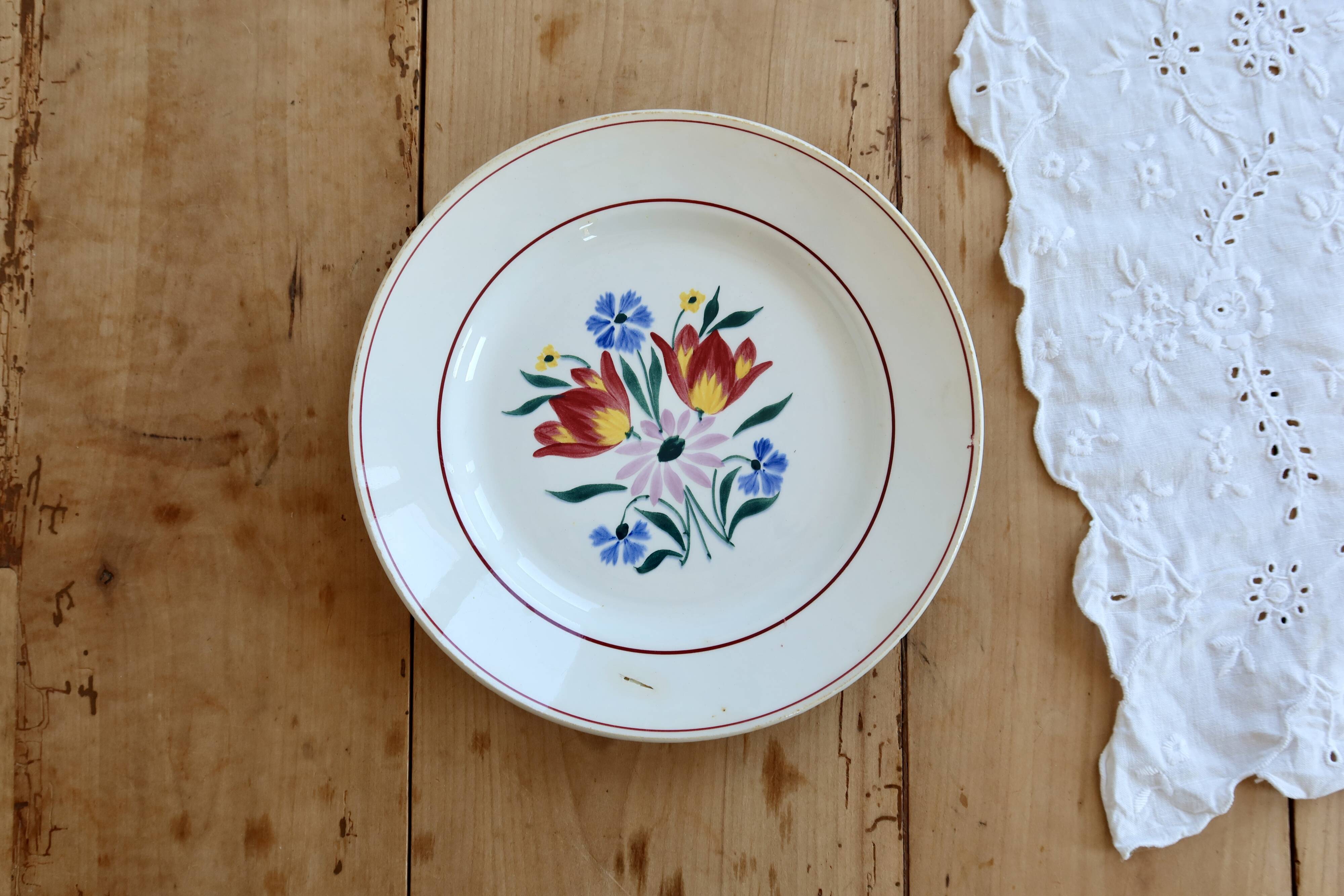 Vintage plate Céranord model Arlette – Polychrome floral earthenware