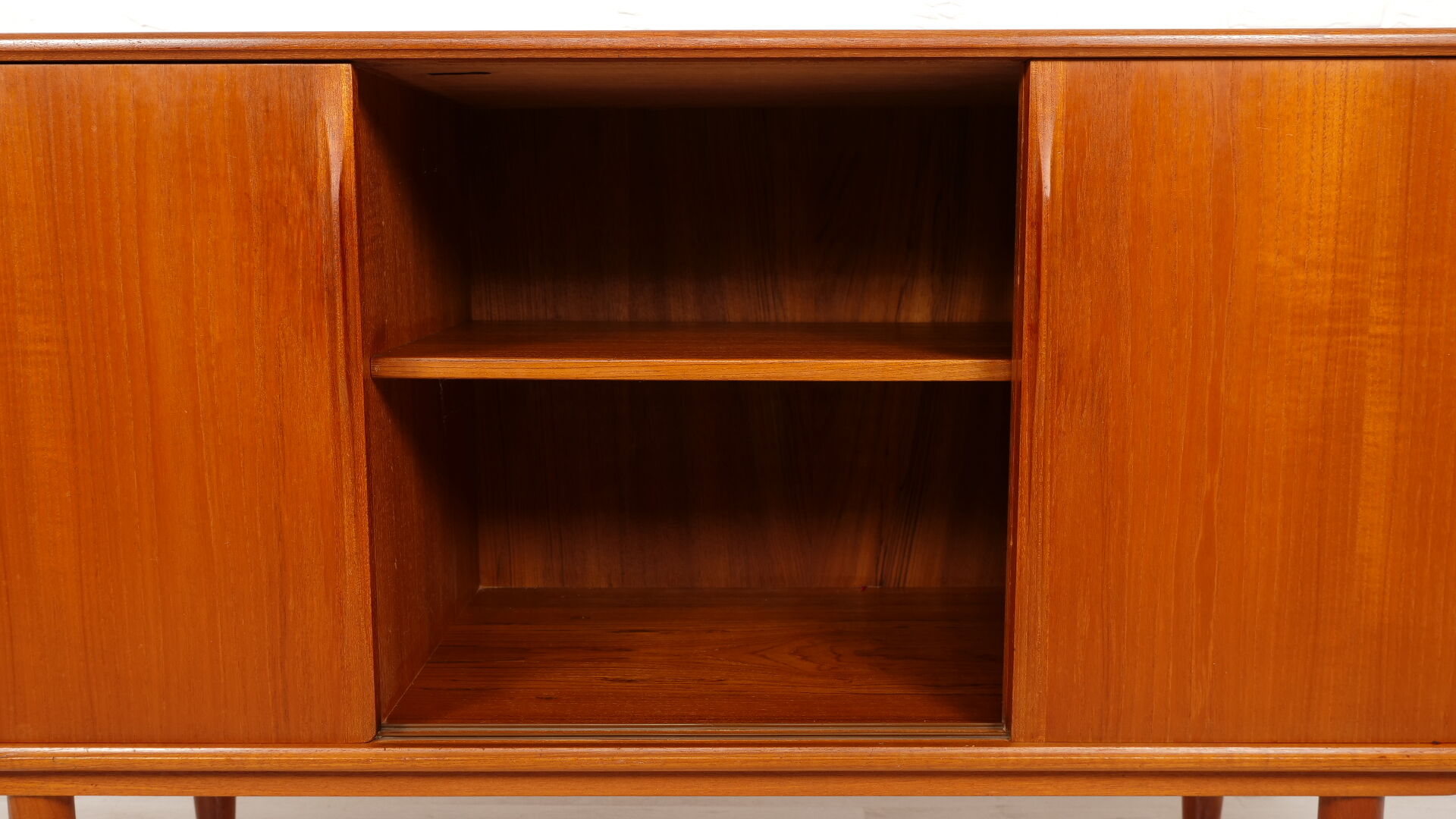 Vintage sideboard | Axel Christensen for ACO Mobler | Danish design | Teak