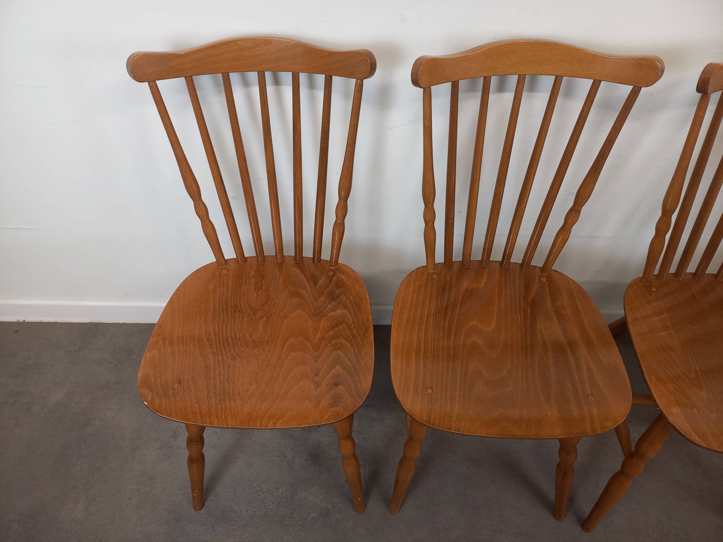 Set of 6 Baumann Tacoma bistro chairs