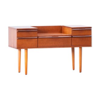Vintage scandinavian 1960's enfilade