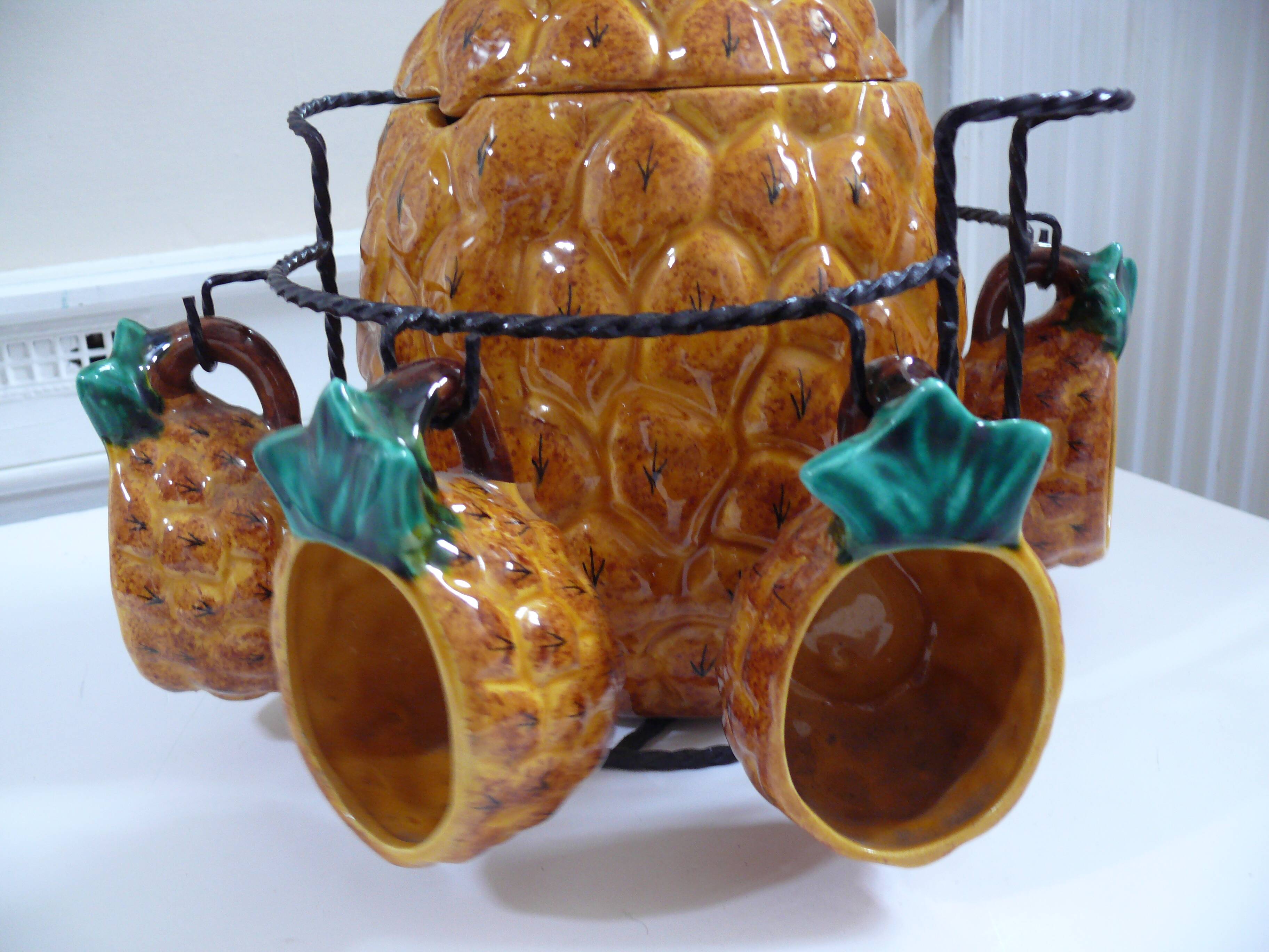Pineapple-shaped punch set in Vallauris ceramic.
