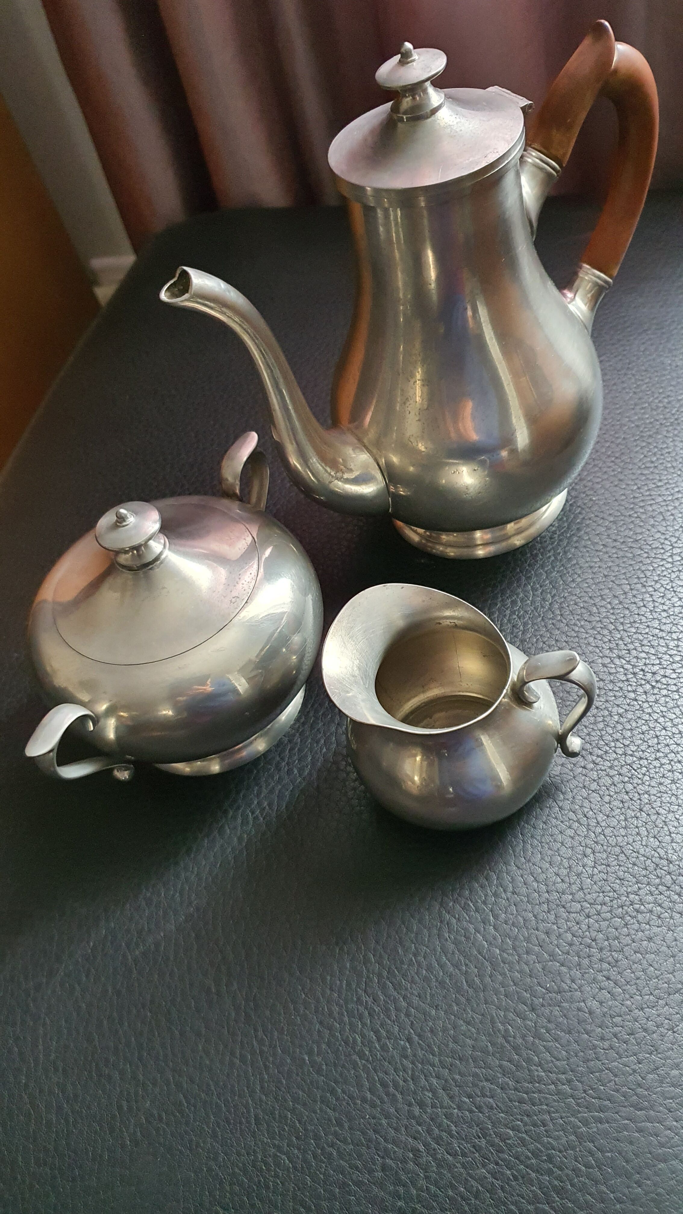 Tin coffee set