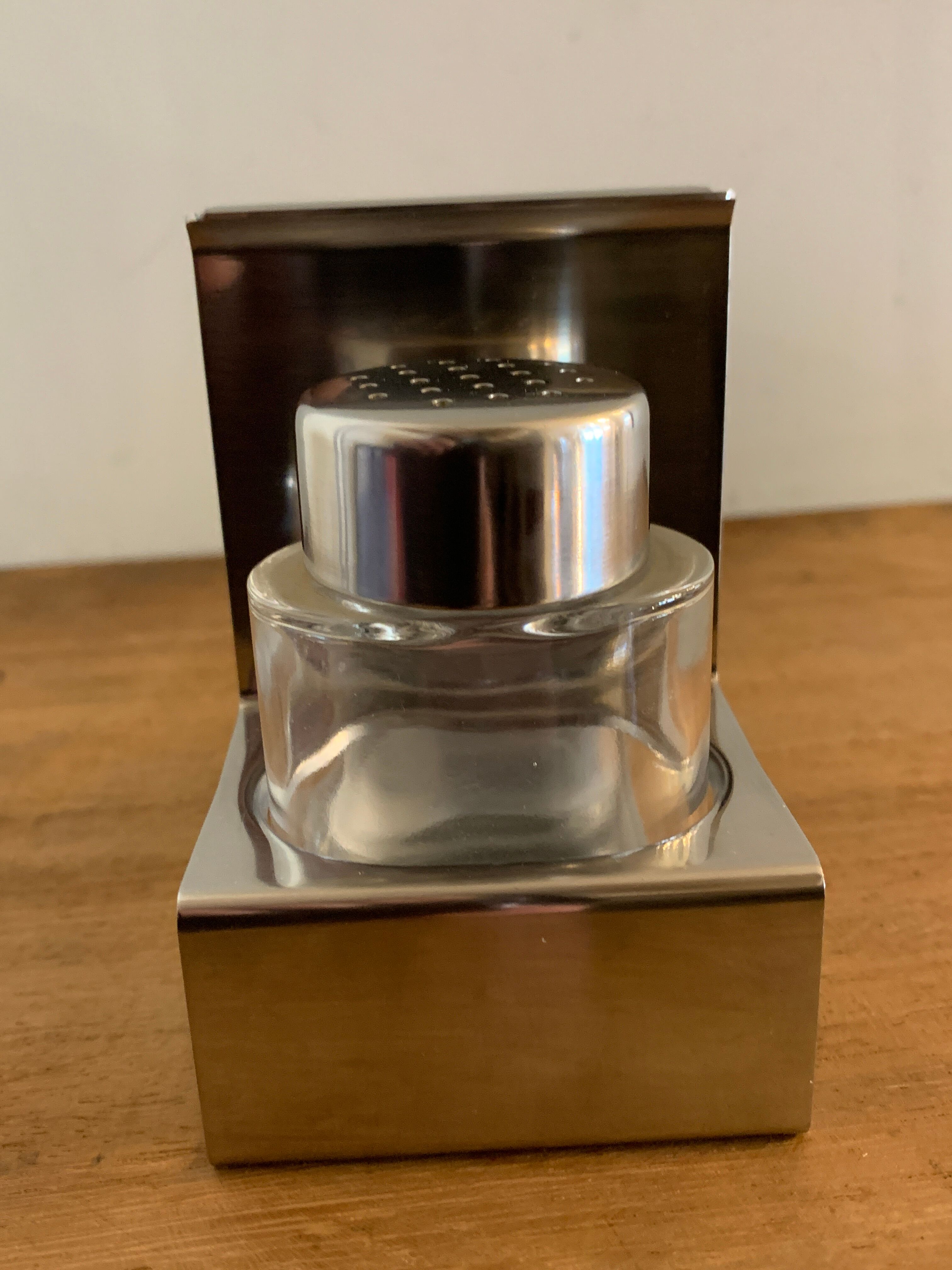 Italian salt and pepper shaker in stainless steel and Alessi glass, 1980