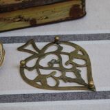 Brass table mat