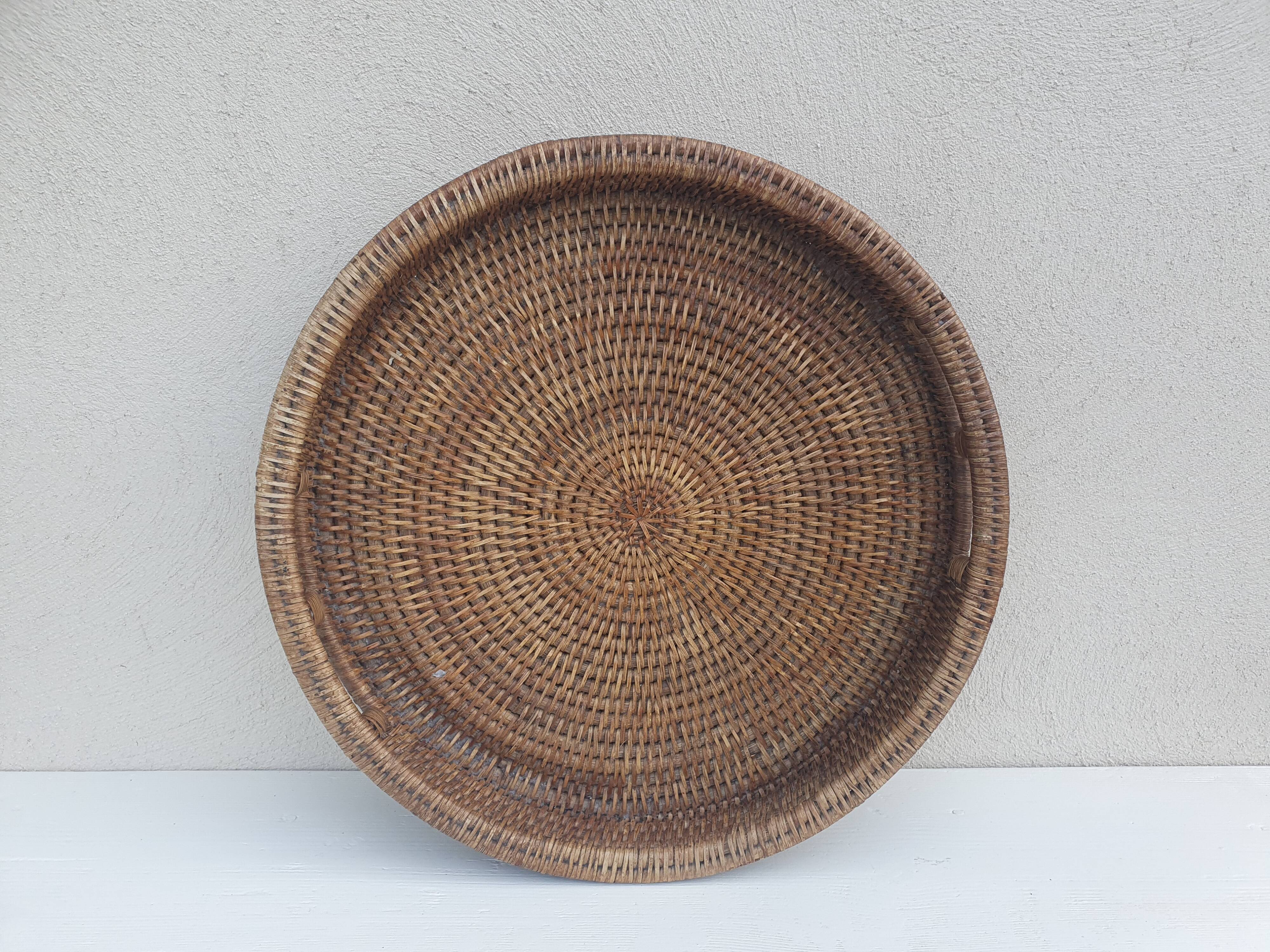 Large vintage 70s rattan top