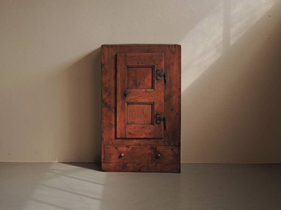 Mountain furniture in pine and larch, Folk art, Savoie, 19th century