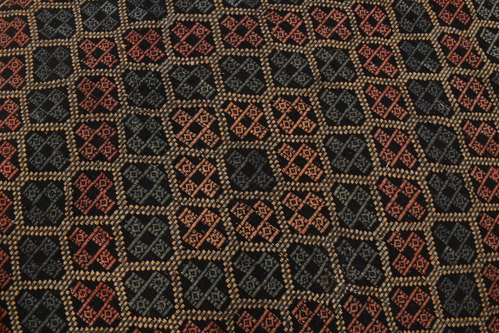 6x9 Green & Red Geometric Vintage Kilim Rug