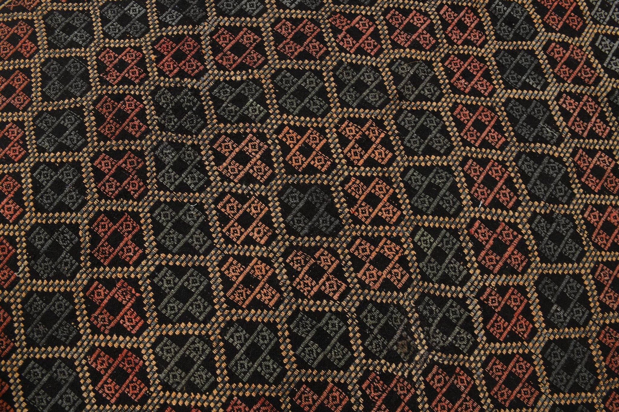 6x9 Green & Red Geometric Vintage Kilim Rug