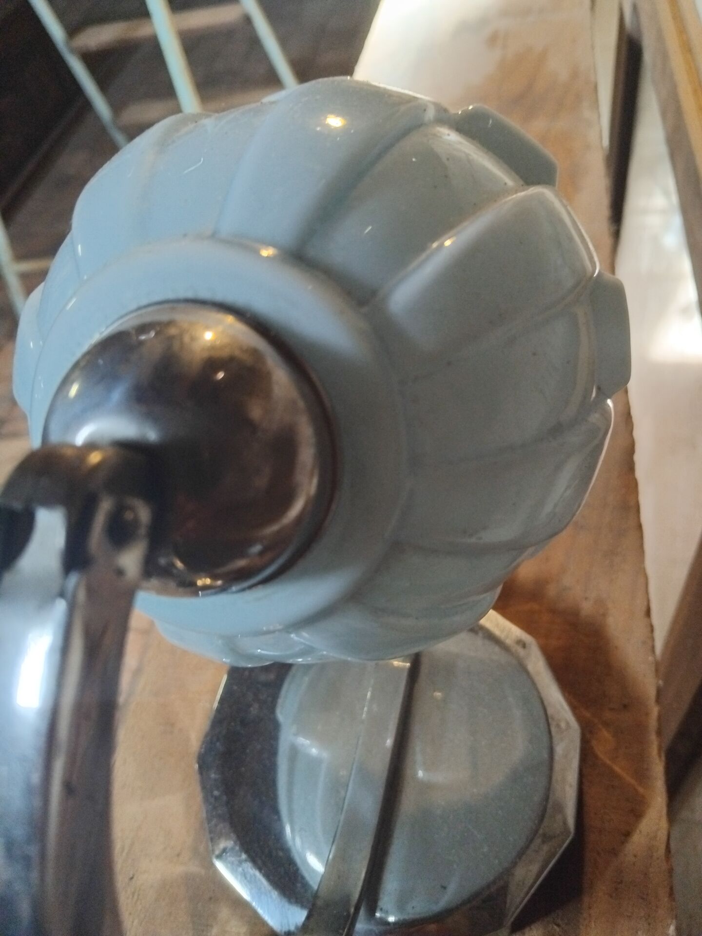Desk lamp