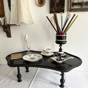 Presentation table of Napoleon III in black lacquered wood, 19th century.