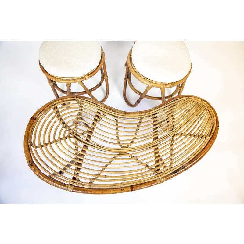 Chaises haut dossier en bambou et table, France 1960s