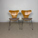 4 chairs Series 7 – Arne Jacobsen for Fritz Hansen