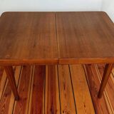 Czechoslovakian Extendable Table by J. Halabala for Jitona, 1960s