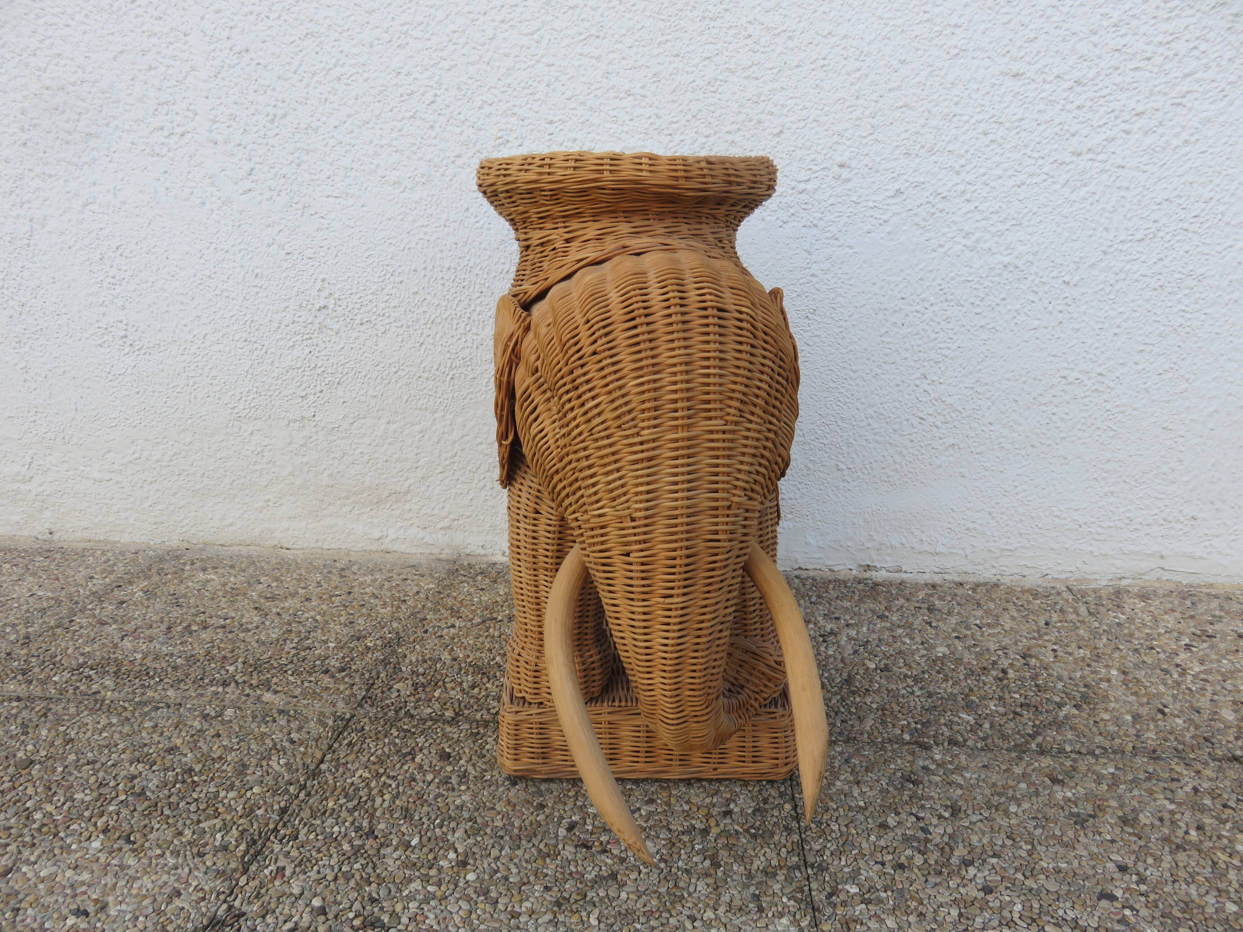 Side table or end table "elephant" in rattan, wicker, 1960s 70s