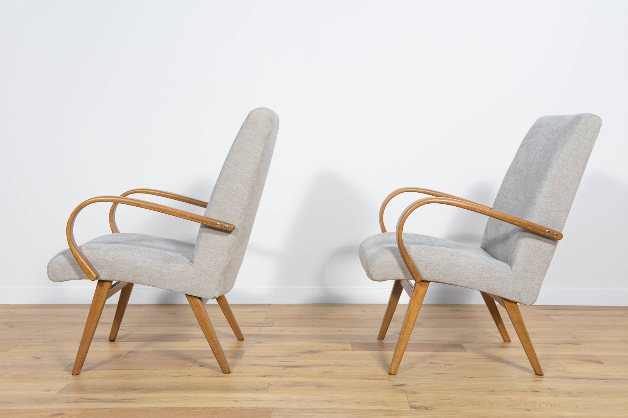 Fauteuils Modèle 53 par Jaroslav Smidek pour Ton, 1960s, Set de 2