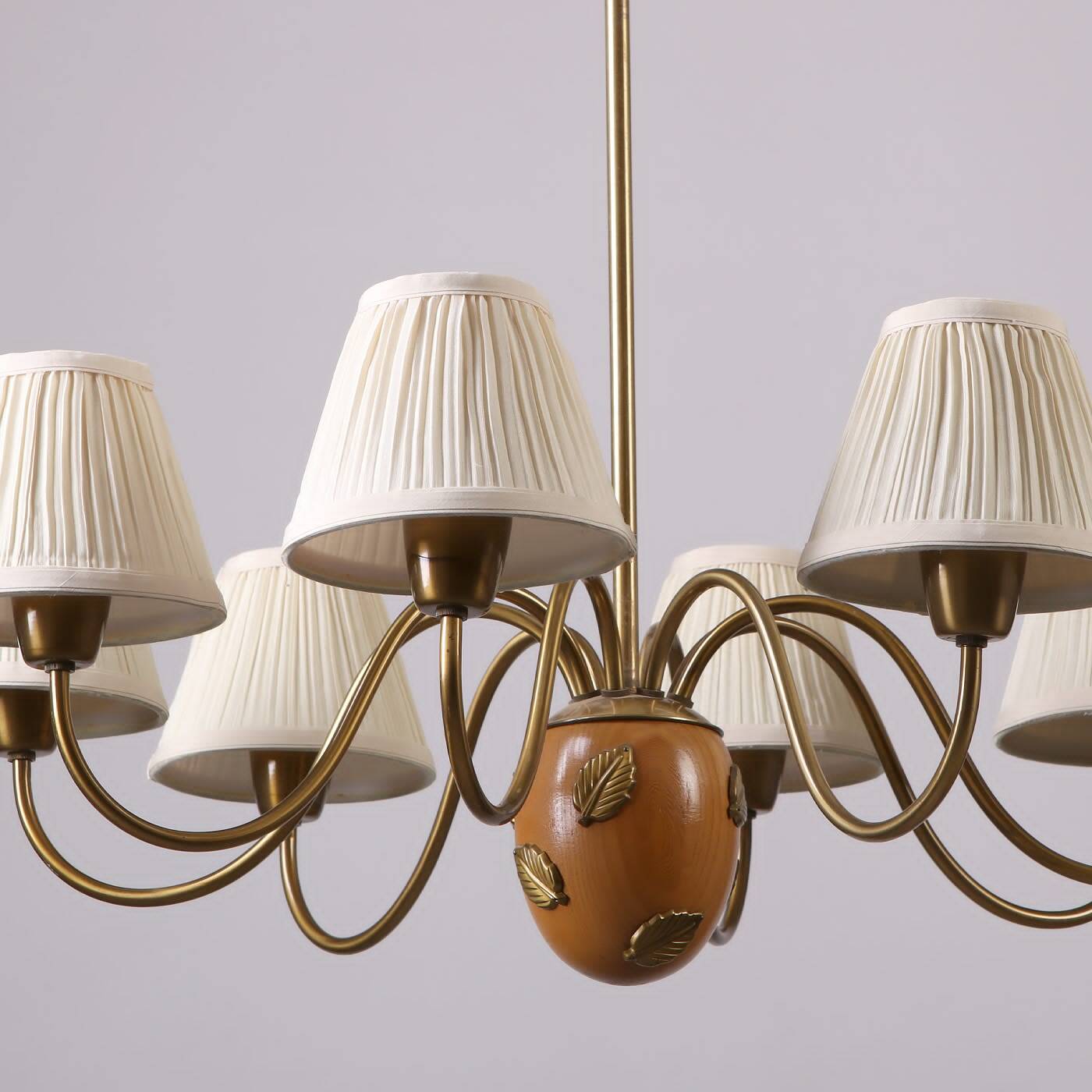 Hans Bergström '10/8' Swedish Modern 8-arm Chandelier in Brass, 1940s