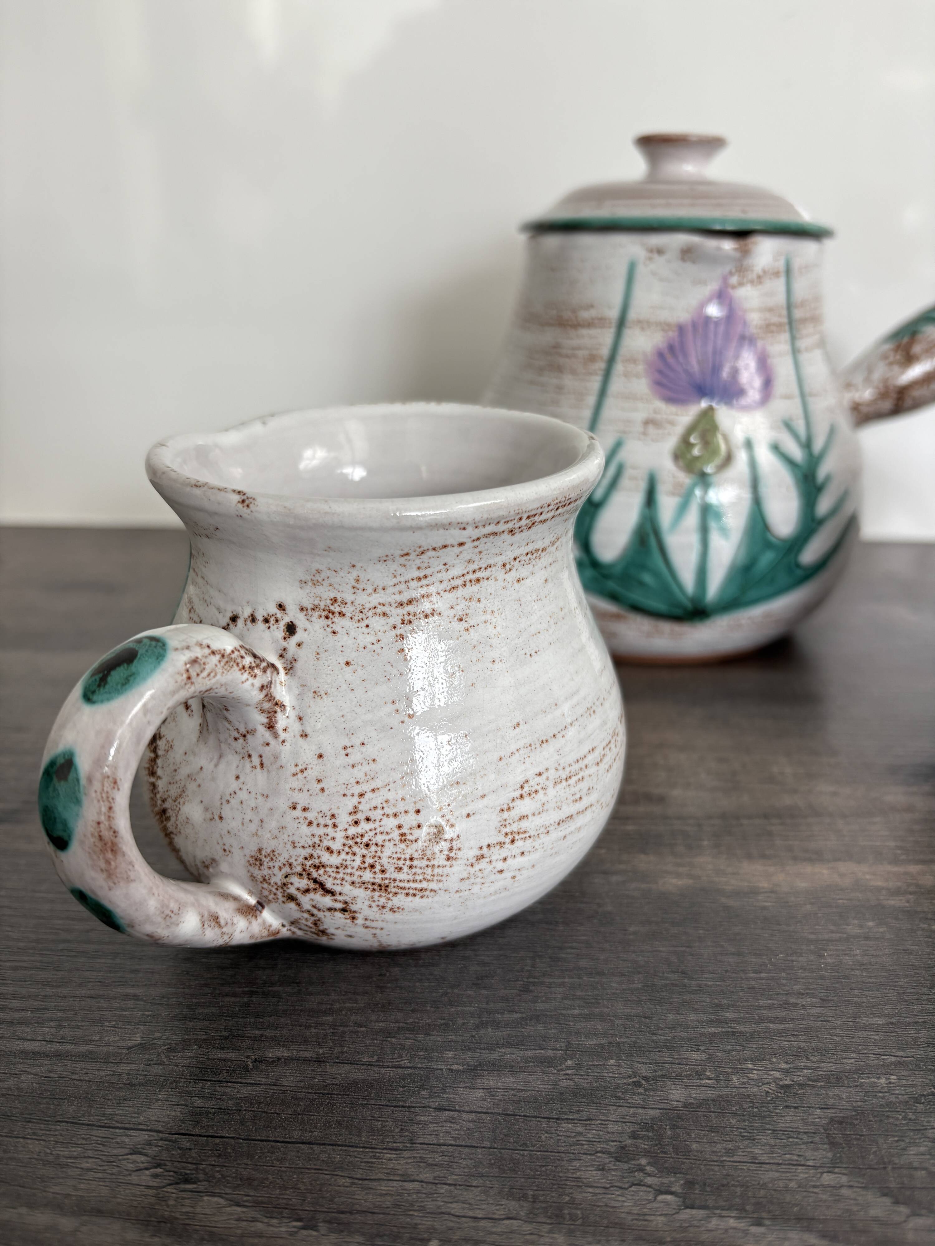 Three Vintage Thistle Pitchers – Daniel Étienne