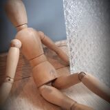 Authentic decanter whiskey relief