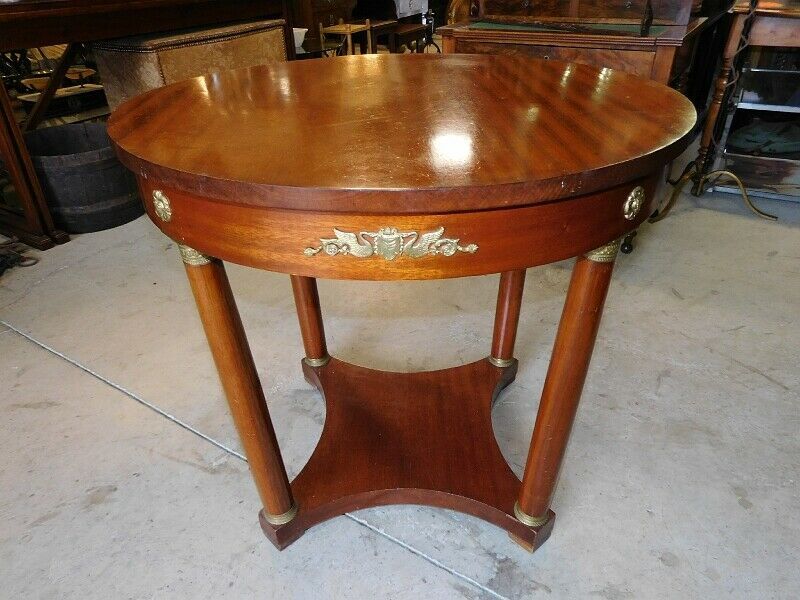 Gueridon rond style empire