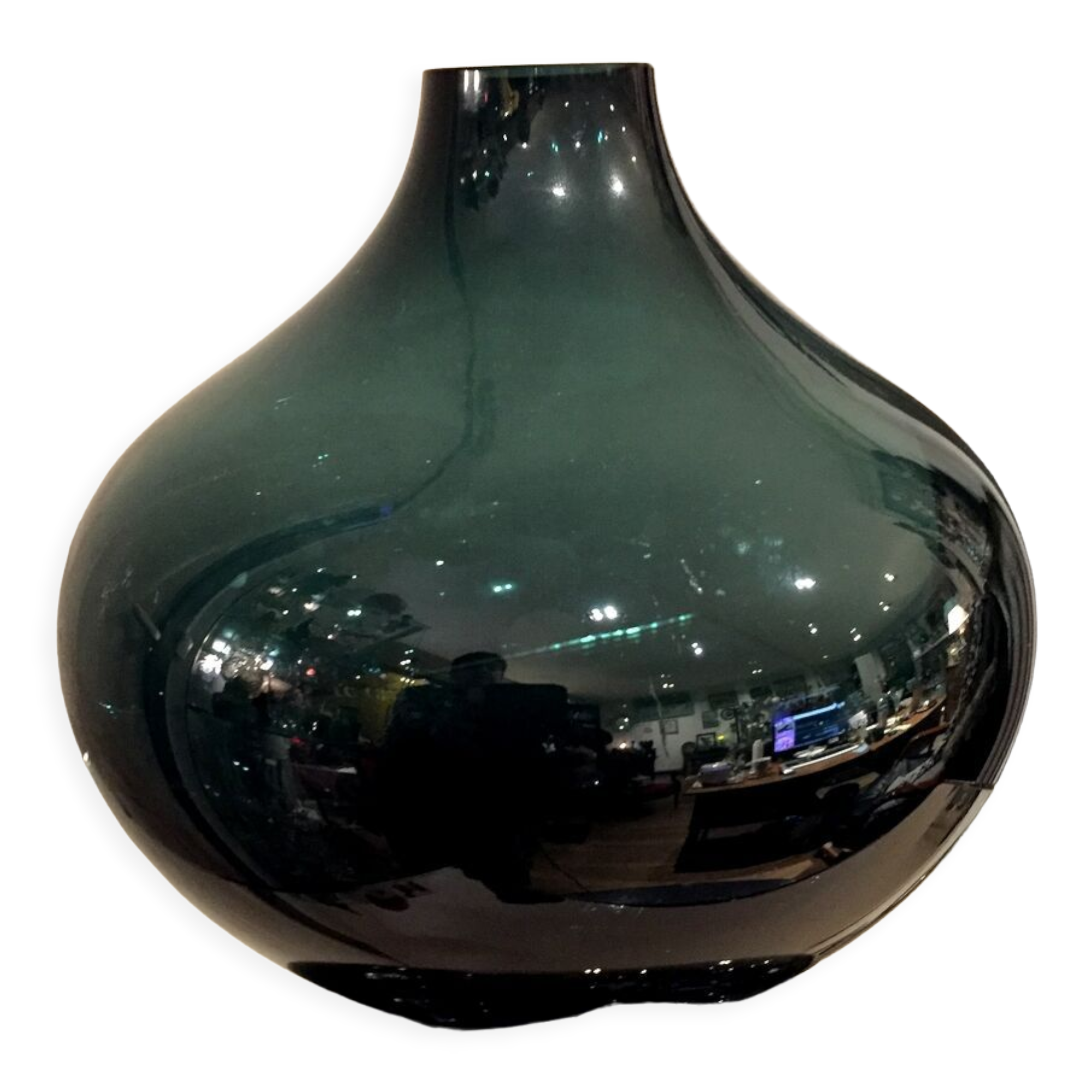 Onion shaped vase of green and blue color in glass