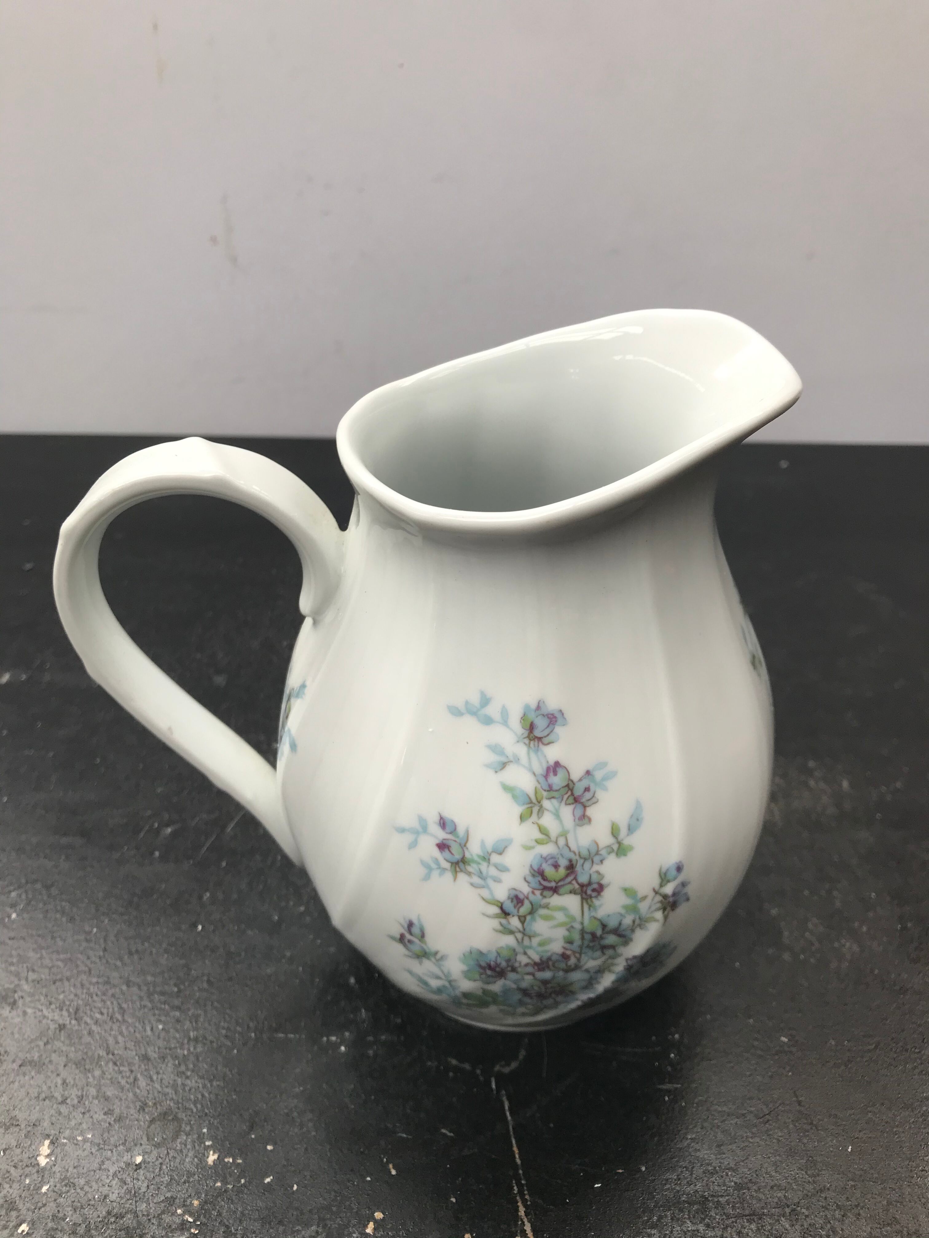 Former pitcher limoges model palm porcelain blanche decor vintage flowers