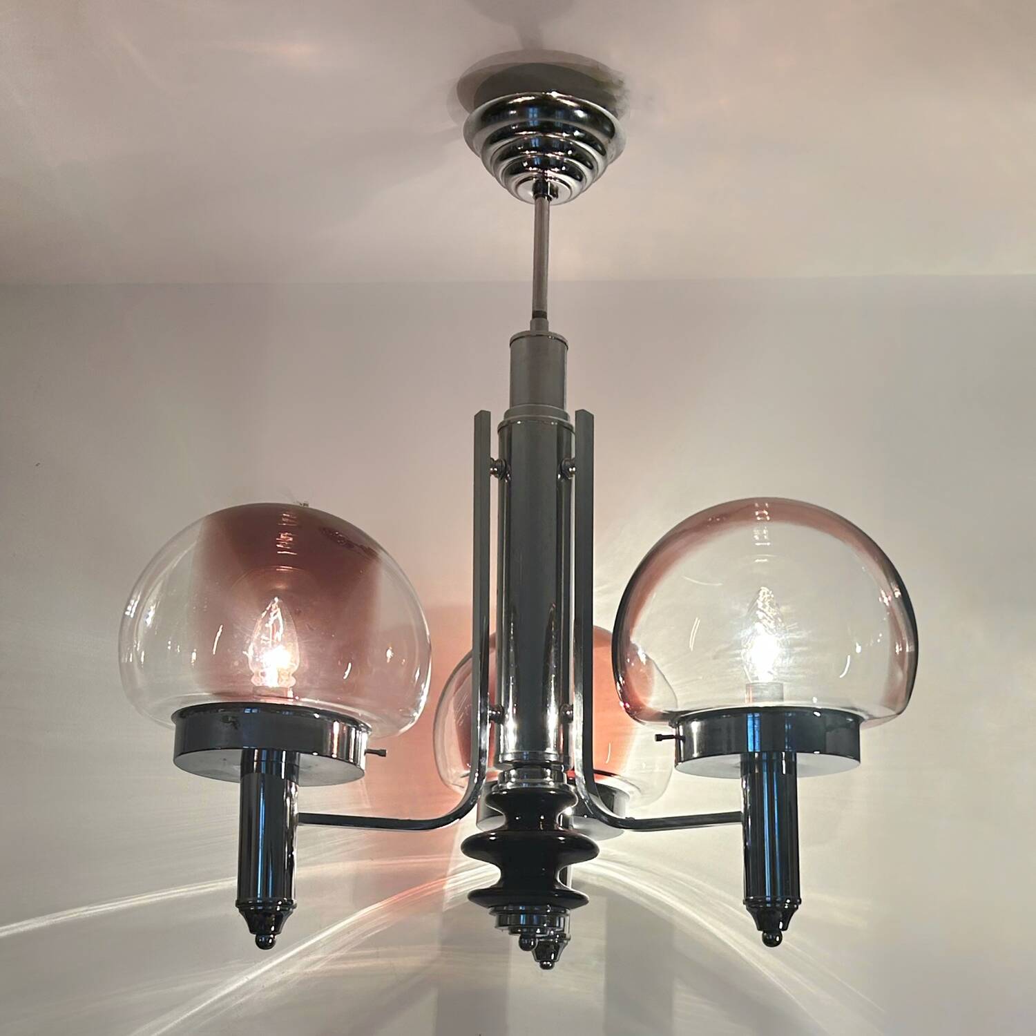 Italian design chandelier from the 70s Murano