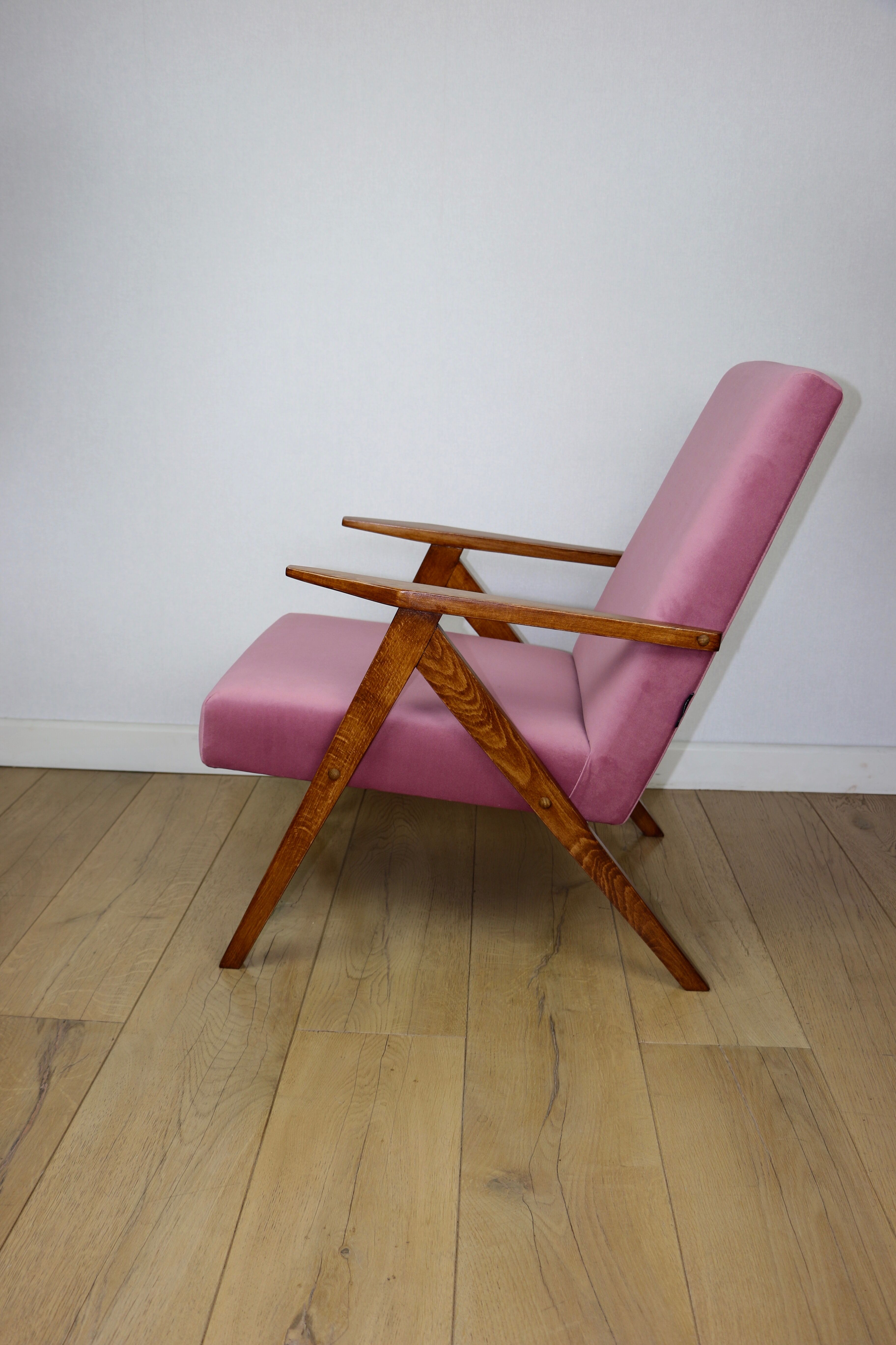 Vintage armchair B-310 VAR pink Jade structural 1970s