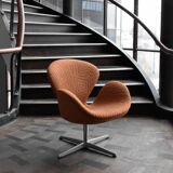 Fritz Hansen Swan chair