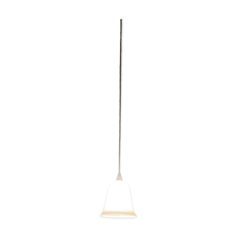 Portable tulip lamp