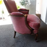 Louis XV-style shepherdess chair