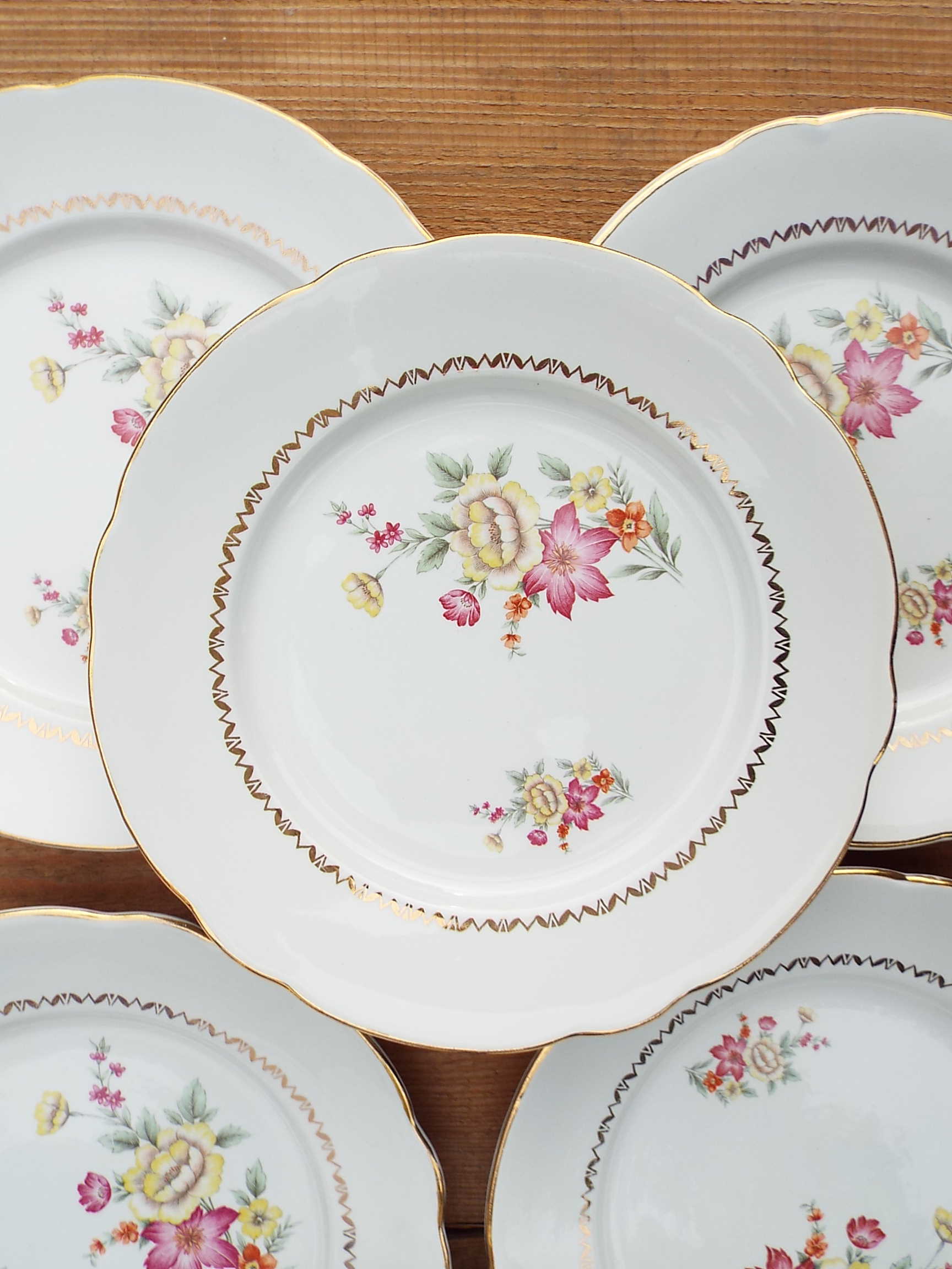 8 assiettes plates KG Lunéville