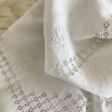 Antique tablecloth, English embroidery and "CD" monogram - 120x75 cm - Linen