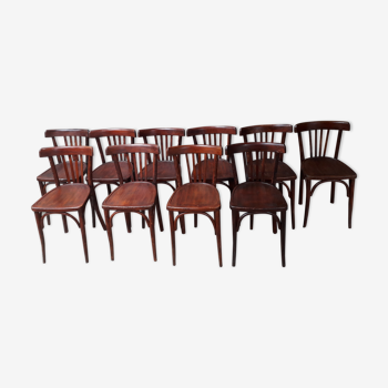 Lot of 10 bistro chairs