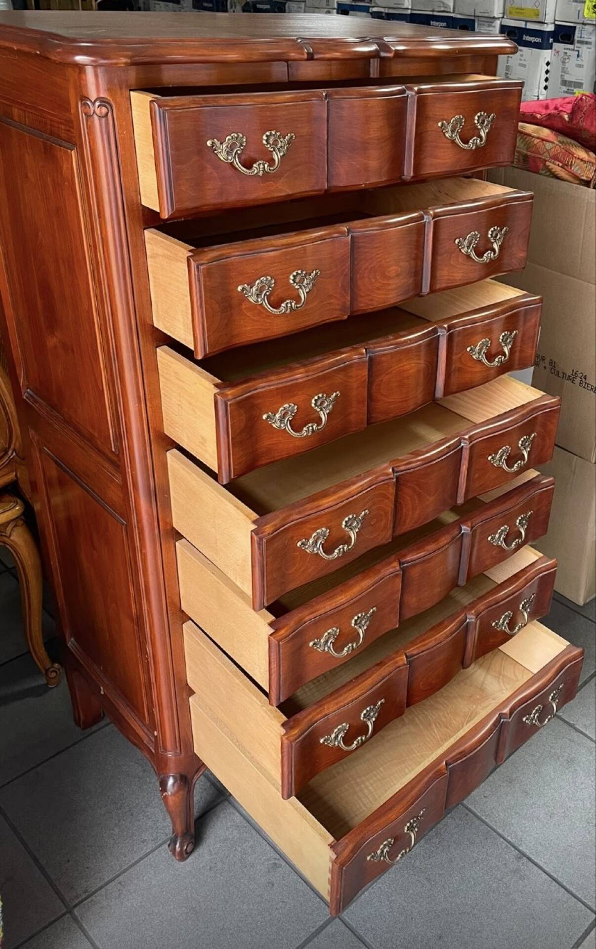 Semainier /chiffonnière en bois