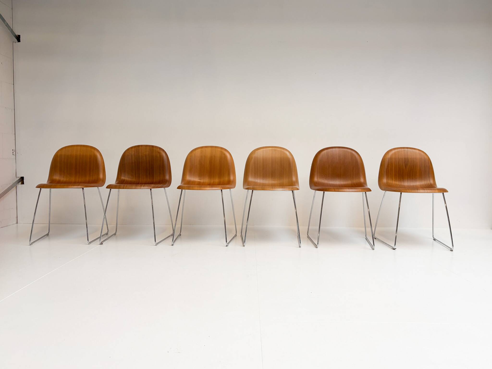 Ensemble de 6 chaises de design danois Gubi 3D de Komplot Design, 2003
