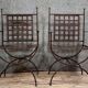 Paire de fauteuils curules en fer tréssé et laiton doré (B)