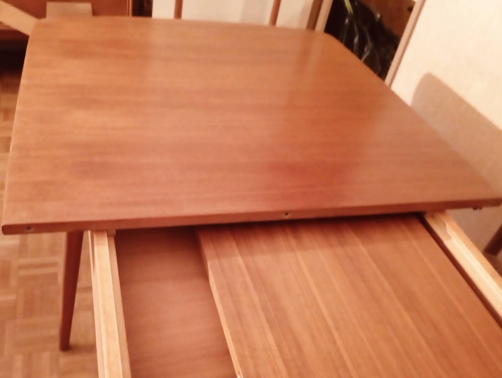 Dining table from the 65/66 period in solid teak.