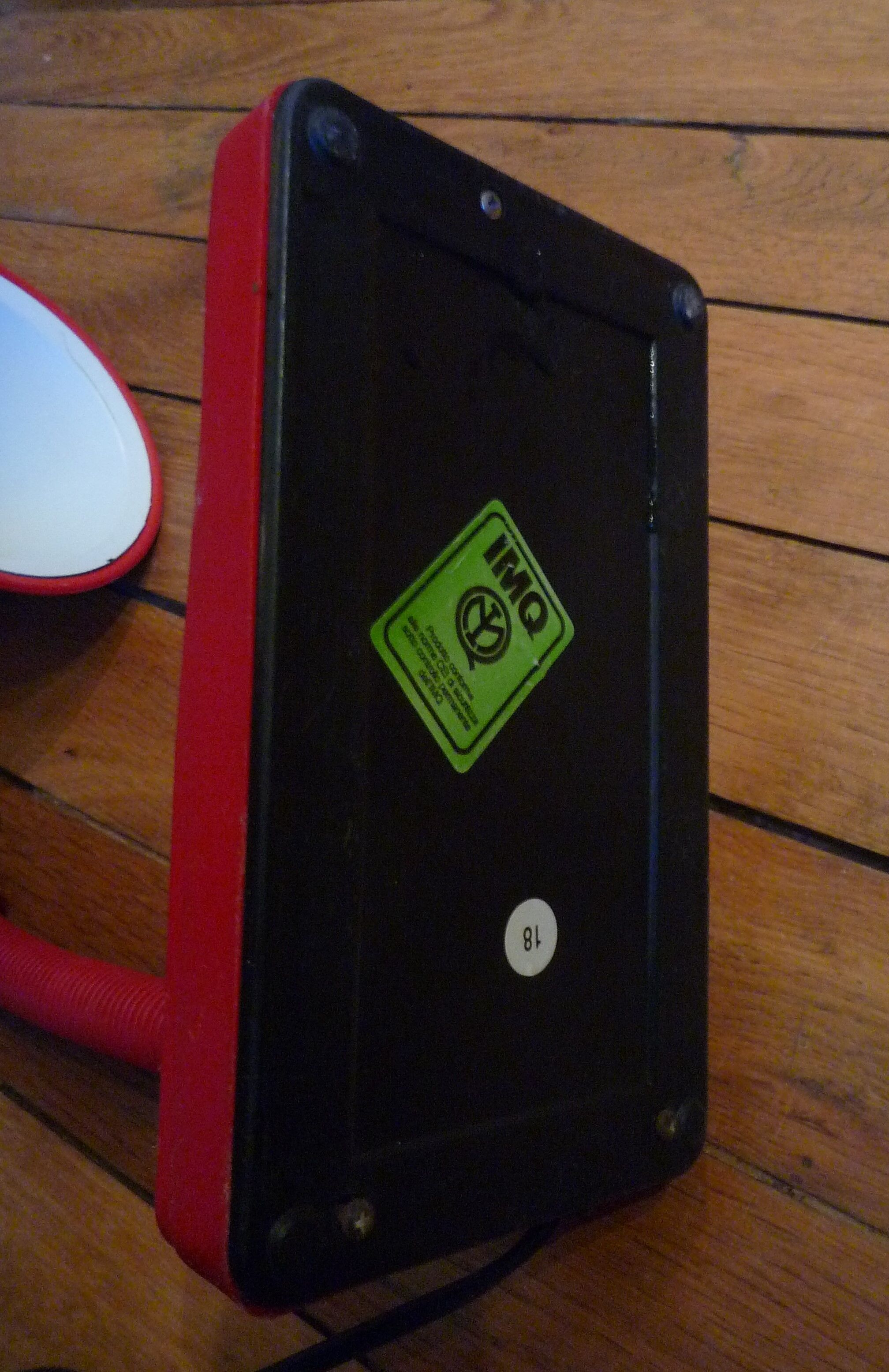 Lampe du bureau porte crayons rouge IMQ vintage italien 80s